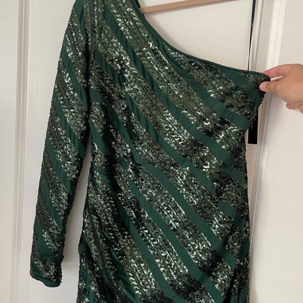 Lulu's Green One Shoulder Dress